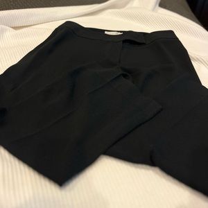 Ribbed cropped black trousers